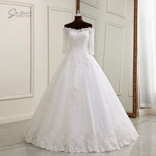 Princess Long Sleeves Wedding Dress Lace Applique